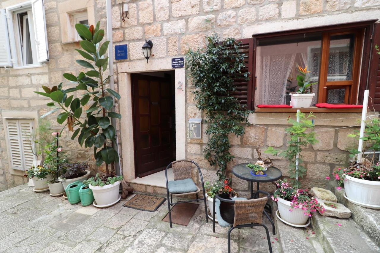 Guest House Jungher Korčula Eksteriør billede